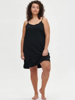 Basics|Mekot-Nanso BASIC alusmekko - Musta