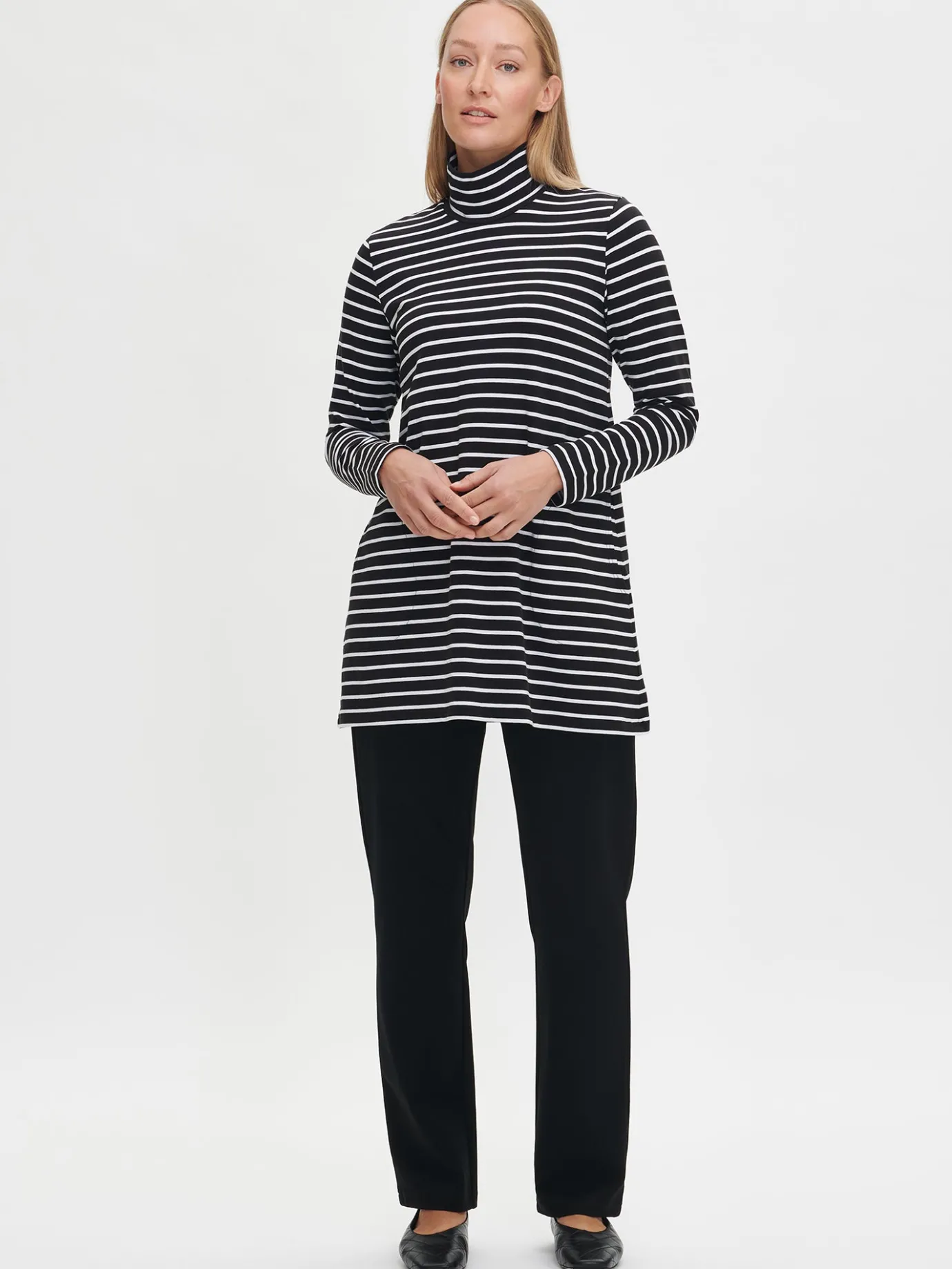 Paidat Ja Tunikat-Nanso RAITA poolotunika - valkoinen Musta